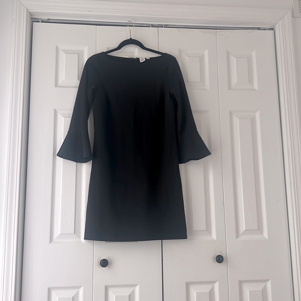 GAP Basic Black Ponte Knit A-line Dress Ruffle Sleeve Size XS